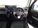 視界良好、操作しやすい運転席です。