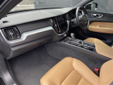 ◆LIBERALAは、輸入車選びの新たなスタイルを提案するインポート・セレクト・ブランドです。オーナー様となる方がクルマから直接感じる感性を第一にした、最良の一台との出会いをコーディネートいたします。