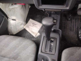 中古車のみならず新車もお任せください!各メーカー取り扱いしております!