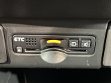 いまや快適なカーライフに欠かせないETCが付いています。
