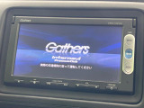 【メーカー純正ナビ】インテリアに溶け込むスタイリッシュな「専用設計」メーカーナビを装備♪視認性や操作性など基本性能にも優れ、より上質なカーライフをお楽しみいただけます。