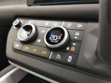【電子制御エアサスペンション￥352,000】エアサスペンションを搭載しておりますので、車高を上げ下げすることができます。また、走行モードも切り替えられます。