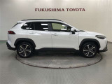【まるごとクリーニング】シートを取り外し、車内を徹底洗浄。隅々まで丁寧に仕上げています。