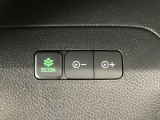 ★ECONスイッチ★ エコドライブを加速しよう!スイッチをONにすると、運転の仕方によるロスを抑え込み燃費をよくするようクルマが頑張ります(*^ー^*)燃費向上にチャレンジ♪