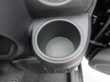 当社は購入後のアフターケアを大切にしております。納車後、1ヶ月無料点検、半年ごとにあんしん点検、12ヶ月法定点検の誘致をします。また車検までの点検をセットにした『ワンダフルパスポート』を販売中です。