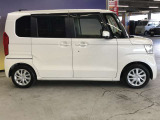 エンジンルーム、室内、クリーニング済みです。厳選したお車を屋内展示場にて展示中☆車両品質には自信がございます!ぜひ一度ご来店ください!!
