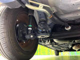 お車を安心してお乗りいただく為には、足回りの定期点検が欠かせません。サービスサポート(有償保証)では無料点検もご提供しており、安心のカーライフをお過ごしいただけるサポート体制が整っています。