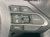 【トヨタセーフティセンス】走行中に前方の車両等を認識し、衝突しそうな時は警報とブレーキで衝突回避と被害軽減をアシスト。より安全にドライブをお楽しみいただけます。