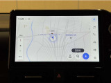 ナビ付きです。目的地を設定すれば、初めての場所でも簡単に行くことが出来ます。