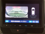 バックでの車庫入れも安心です! リアカメラが付いているバックモニター付のナビを装備しております。バンパーについているソナーや、操作線もついており距離感も画面から確認できます。
