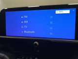 AM/FMチューナー、フルセグTV、Bluetooth接続、USB入力(動画・音楽再生/給電)、スマートフォン連携機能を標準装備!機能の詳細につきましては、展示店舗までお尋ねください。