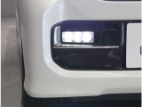 フォグライトもLEDで明るく照らします。
