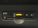 【ETC】高速道路の料金所をストレスなく通過!話題のスポットやサービスエリアに多い「スマートIC」利用時は必須のアイテムです。当店でセットアップを実施、ご納車当日からすぐにご利用いただけます!