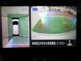 アラウンドビューモニターで車庫入れも空から見ている様に駐車できラクラクです。