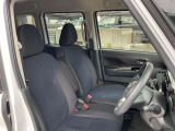 運転席、助手席まわりです。実際お座りいただくのが、分かりやすいと思います。お気軽にご来店ください!