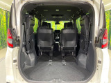 普段のお買い物や通勤、送迎等に十分な荷室スペースを確保しております。セカンドシートを倒すと、大きな荷物の積載も可能です♪