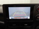 バックモニターを装備しています。車庫入れ時等に車両後方が確認出来るのでとても便利です。