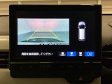 バックでの車庫入れも安心です! リアカメラが付いているバックモニター付のナビを装備しております。バンパーについているソナーや、操作線もついており距離感も画面から確認できます。