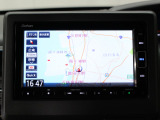 【純正ナビゲーション】使いやすいナビ操作にオーディオ機能も充実!Bluetooth接続で運転中のハンズフリー電話や好みの音楽を車内に流す事が出来ます。ラインナップや車種に応じて豊富な機能が使用可能♪