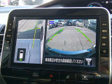 【アラウンドビューモニター】空から見下ろした映像がナビ画面にて確認可能です。駐車もラクラクですよ♪