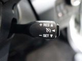 クルーズコントロールを搭載しております☆設定した速度を自動で維持する機能で、運転の疲労を軽減し、快適なドライブをサポートしてくれます♪