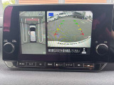 アラウンドビューモニターは車庫入れの強い味方となってくれます。上から車を見下ろすように視ることで、駐車場枠内にビシッと真っ直ぐ停めれます!☆一度使ったらわかって頂けます☆