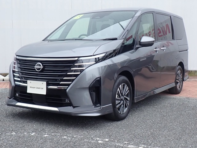 セレナ 1.4 e-POWER ハイウェイスターV 