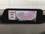 全方位モニターがついています! 車の周囲を360&deg;安全確認できるので、普段の駐車はもちろんの事、縦列駐車や幅寄せの際にも活躍してくれますよ。