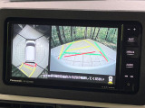 【パノラマモニター】専用のカメラにより、上から見下ろしたような視点で360度クルマの周囲を確認することができます☆死角部分も確認しやすく、狭い場所での切り返しや駐車もスムーズに行えます。