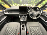 ヴォクシー 1.8 ハイブリッド S-Z 
