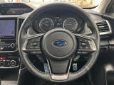 【純正革巻きステアリング】上質な革を使用することで、手にしっかり馴染みとても運転しやすいハンドルです♪