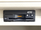 【ETC】高速道路の料金所をストレスなく通過!話題のスポットやサービスエリアに多い「スマートIC」利用時は必須のアイテムです。当店でセットアップを実施、ご納車当日からすぐにご利用いただけます!