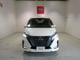 セレナ 1.2 e-POWER ハイウェイスターV 