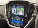 【マルチテレインモニター】車のフロントやサイドのカメラ画像を同時にモニター表示することで、悪路や狭い道を走行時でも周囲の状況確認ができ安心!本格SUVにうれしい装備です♪