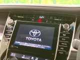 【メーカー純正ナビ】インテリアに溶け込むスタイリッシュな「専用設計」メーカーナビを装備♪視認性や操作性など基本性能にも優れ、より上質なカーライフをお楽しみいただけます。