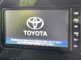 【純正ナビ】人気の純正ナビを装備しております。ナビの使いやすさはもちろん、オーディオ機能も充実!キャンプや旅行はもちろん、通勤や買い物など普段のドライブも楽しくなるはず♪