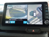 【LEDヘッドライト】が装備されています。より明るく!省電力!で、夜間走行時や雨の日に明るく安全に前方を照らすことが出来ます。対向車からも見えやすいので相手に接近を知らせることも出来ます
