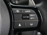 ◆リアワイドカメラシステム◆3種類の表示で後方確認をサポート♪セレクトレバーを「R」の位置に入れるとカメラ画像に切り替え。ノーマルビューでは従来のリアカメラと同様の標準的なビューで表示します!