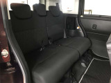 ゆとりある広々とした車内空間は、ドライブを始め買い物やレジャーなど、幅広く活躍します。一人でもみんなとでもお出かけを楽しみましょう!