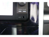 スマートフォンやiPodに入れた音楽を楽しめるAUXを装備しています。AUXは直接カーオーディオに接続できるため、Bluetoothなどよりも高音質な音楽が楽しめます。