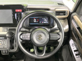 【ステアリングスイッチ】運転中、前方から目線をそらすことなく、オーディオ等の操作が可能な便利機能!安心&快適なドライブを演出してくれます♪