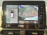 バック時に自車の真後ろの映像&上から見下ろした映像を映してくれますのでラクラク駐車が可能です(^_^)-☆