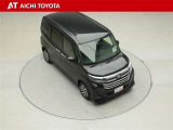 両側パワースライドドア付きだから、狭い駐車スペースなどでの乗り降りラクラク♪小さなお子さまのいるご家庭には嬉しい装備です。