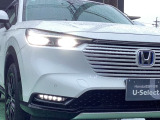LEDヘッドライト搭載でしっかり明るく照らしてくれるので、夜間走行や不慣れな道でも安心です。