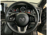 【Honda SENSING】衝突被害軽減ブレーキ〈CMBS〉、ACC〈アダプティブ・クルーズ・コントロール〉、LKAS〈車線維持支援システム〉、誤発進抑制機能、等で安全運転のサポートをします!