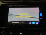 バックカメラ搭載です!車庫入れが苦手な人はもちろん、車両感覚に自信がある人にもお勧めです!見えない箇所が見えるようになるので、低い障害物や隠れてしまっている子供の存在等にも気付く事が出来ます。