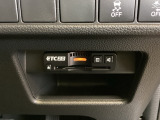 いまや快適なカーライフに欠かせないETCが付いています。