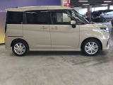 エンジンルーム、室内、クリーニング済みです。厳選したお車を屋内展示場にて展示中☆車両品質には自信がございます!ぜひ一度ご来店ください!!