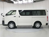 レジアスエース 2.8 DX ロング ディーゼル 4WD 