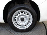 タイヤサイズは155/80R14です